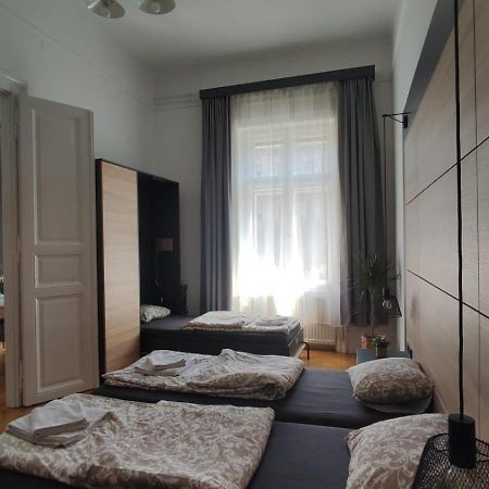 Mirai Apartman Budapeste Exterior foto